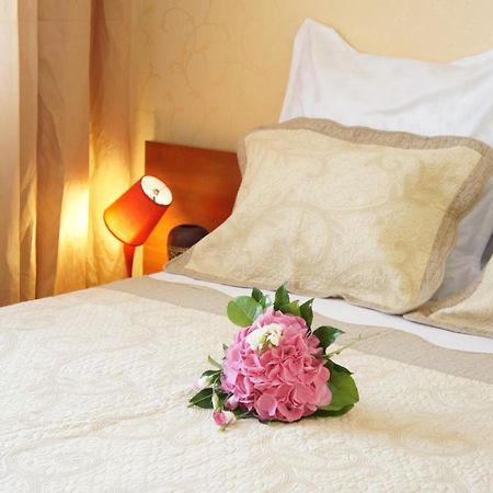 Agentia H Accommodation Bucureşti Rom bilde