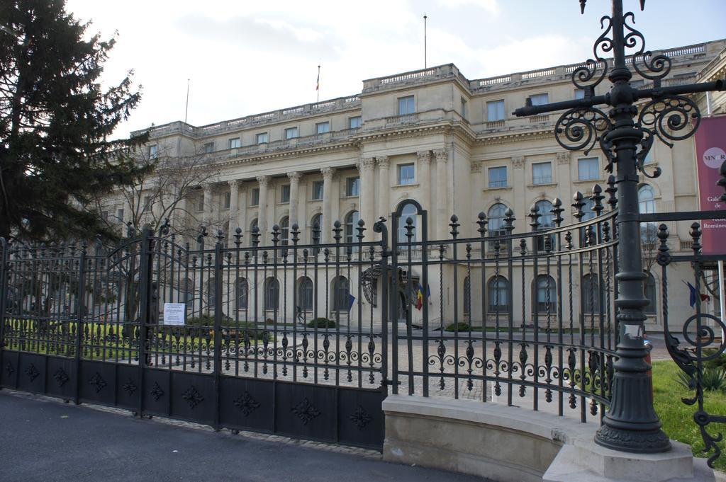 Agentia H Accommodation Bucureşti Eksteriør bilde