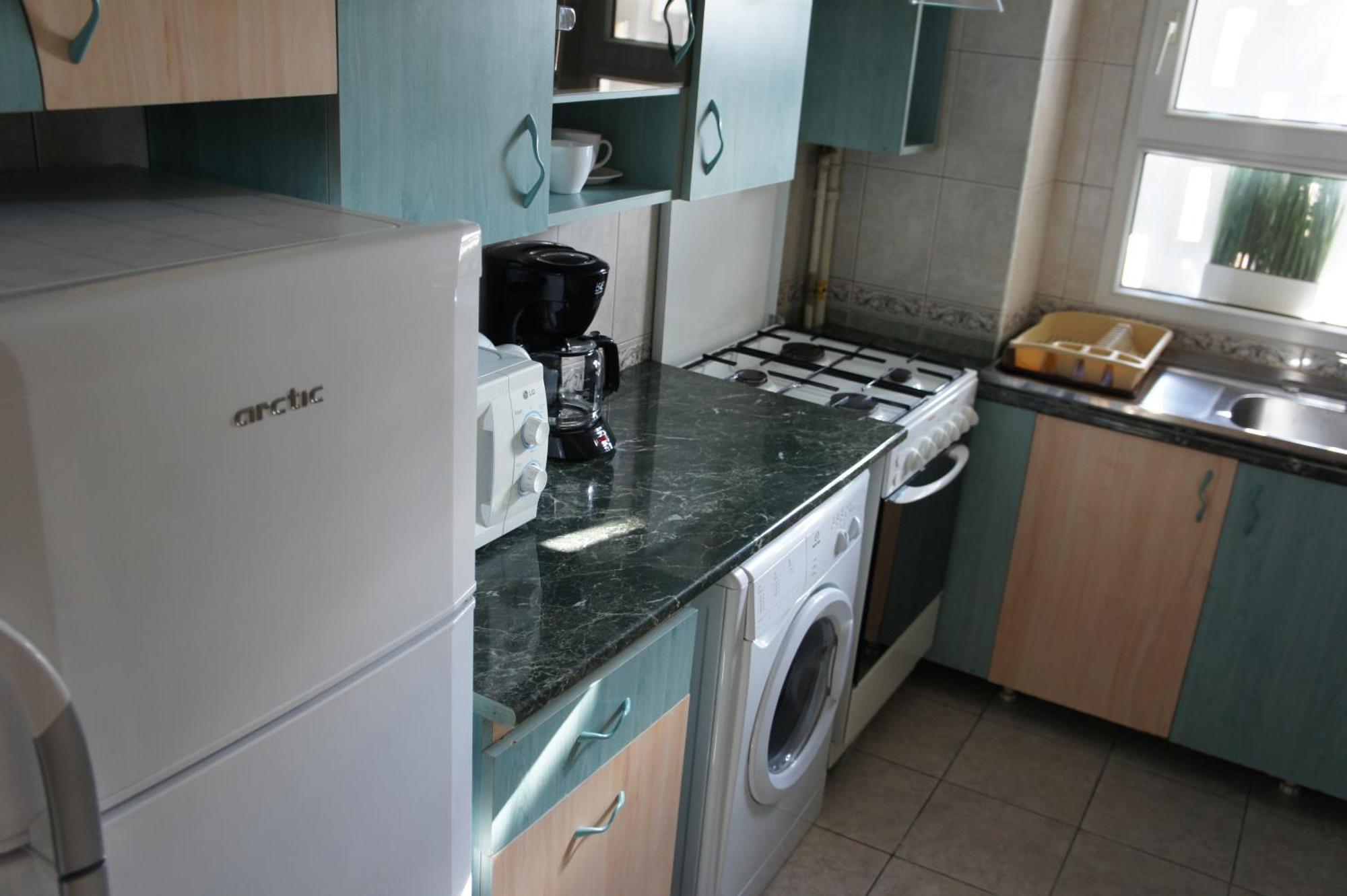 Agentia H Accommodation Bucureşti Eksteriør bilde