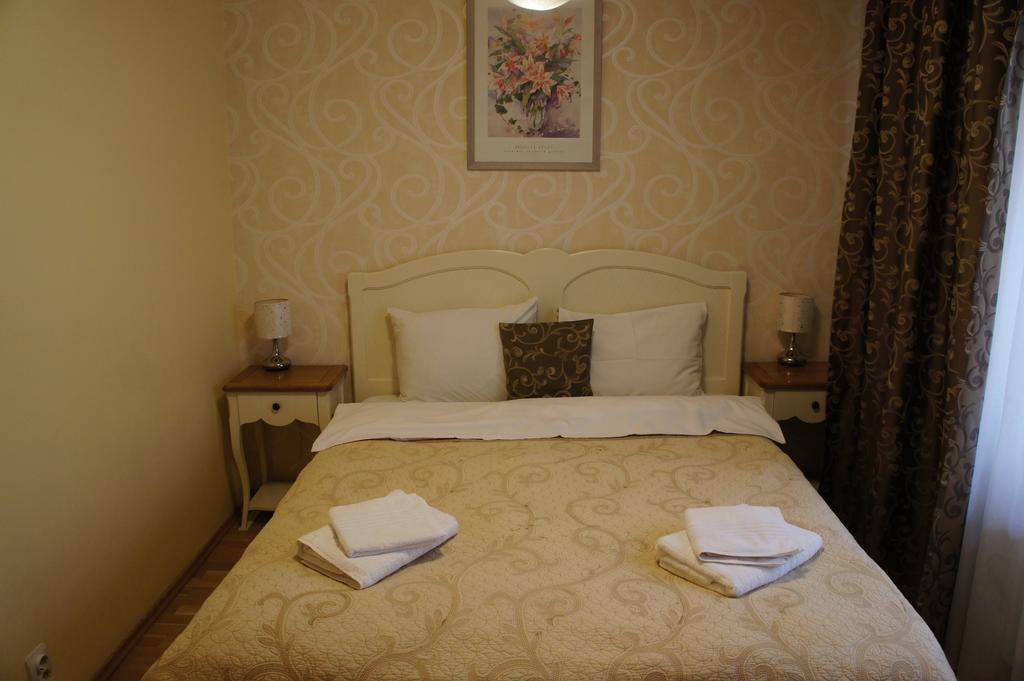 Agentia H Accommodation Bucureşti Eksteriør bilde