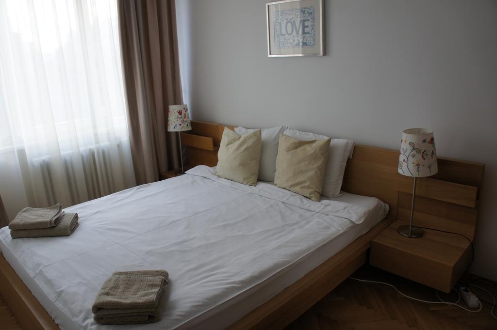 Agentia H Accommodation Bucureşti Eksteriør bilde