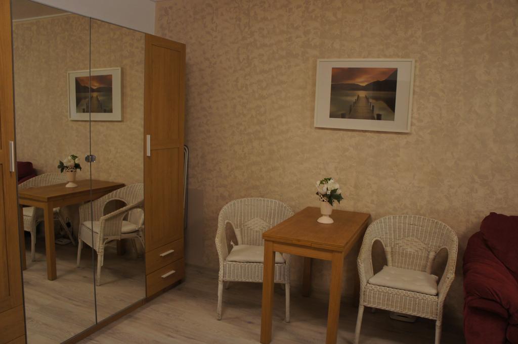 Agentia H Accommodation Bucureşti Eksteriør bilde