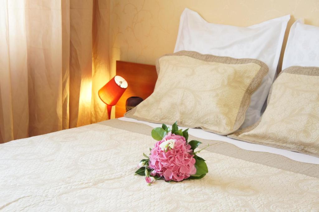 Agentia H Accommodation Bucureşti Rom bilde